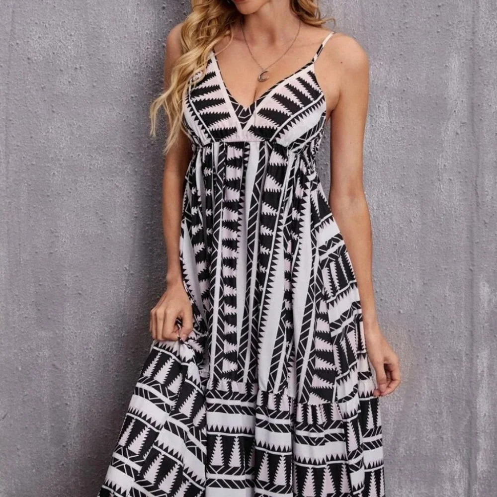 Ruffle Hem Cami maxi Dress - Picture 4 of 6